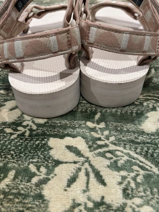 (8) Teva Women's Midform Universal Sandals Brown Sugar Tan Light Pink Platform - Picture 5 of 10